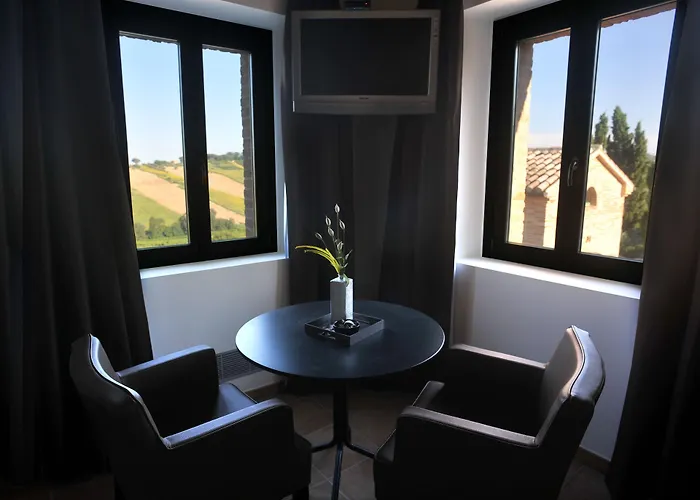 La Nuova Casa di campagna Morro dʼAlba