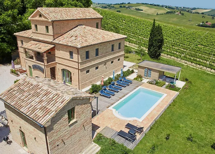 La Nuova Casa di campagna Morro dʼAlba